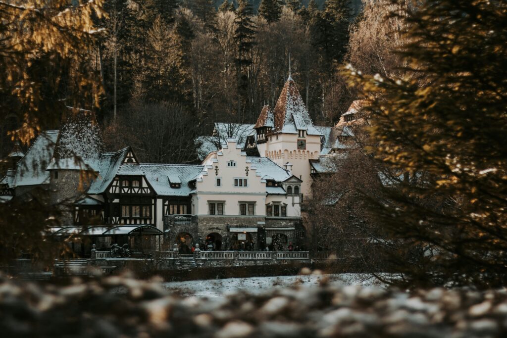 Un viaggio in Romania deve prevedere la visita al Castello Peles
