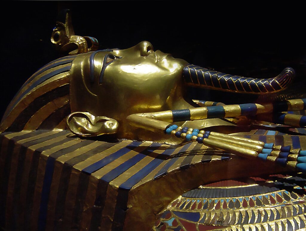 Viaggio al Cairo: sarcofago di Tutankhamon