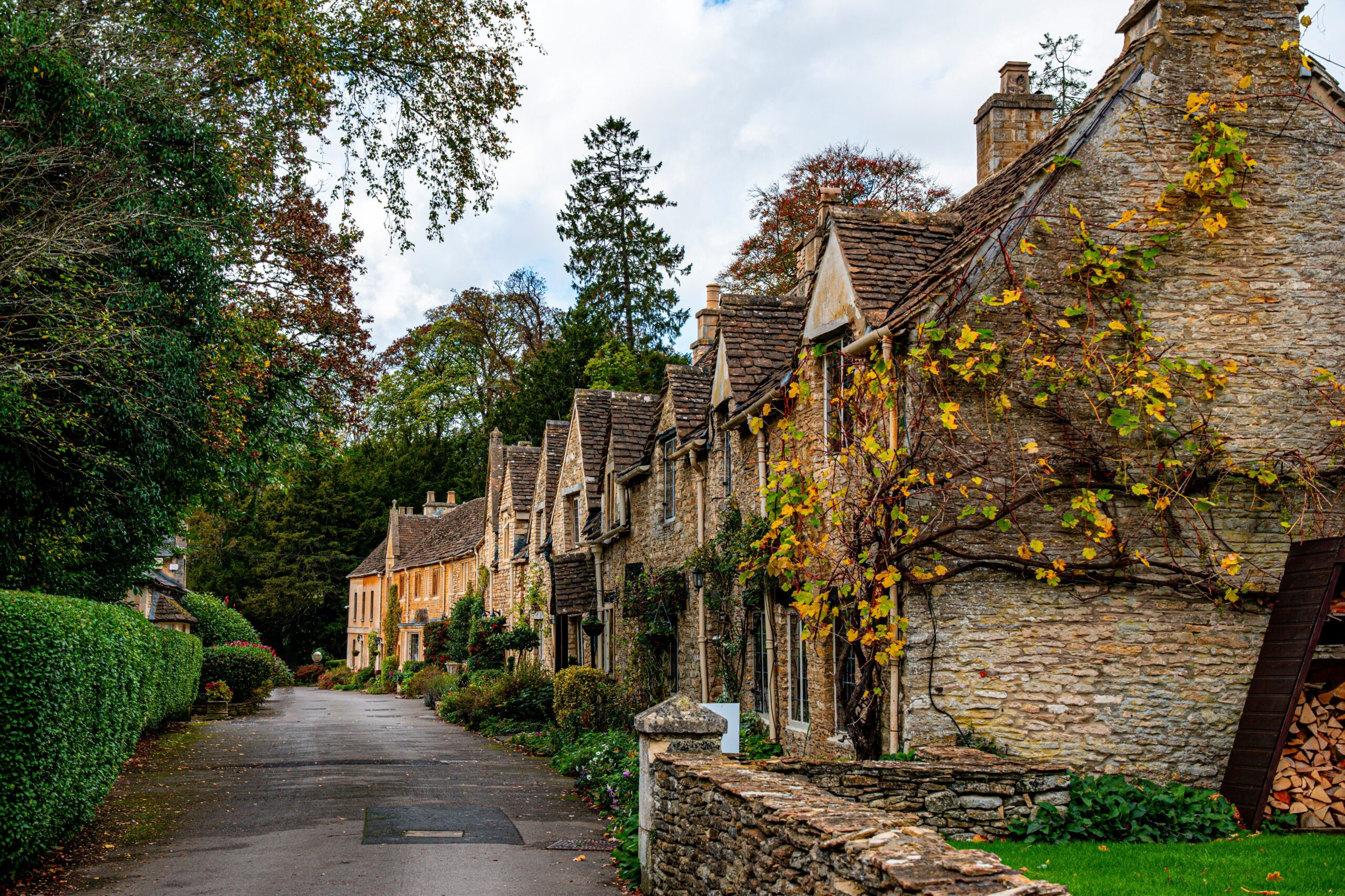 castle combe cotswolds