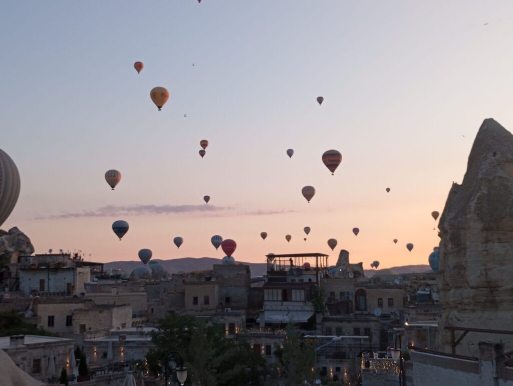 9 giorni in Turchia: le mongolfiere in Cappadocia