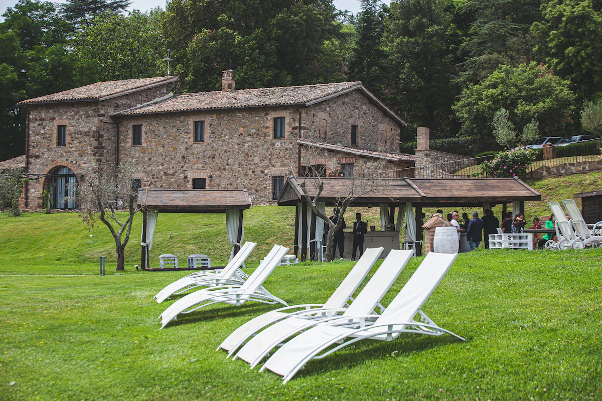 reading escape borgo umbria